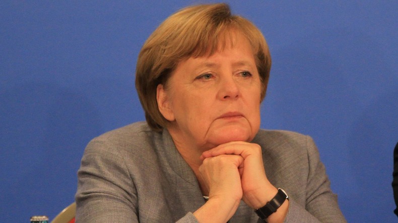 Merkel sagt mehr Hilfe für Bekämpfung des Sklavenhandels in Afrika zu