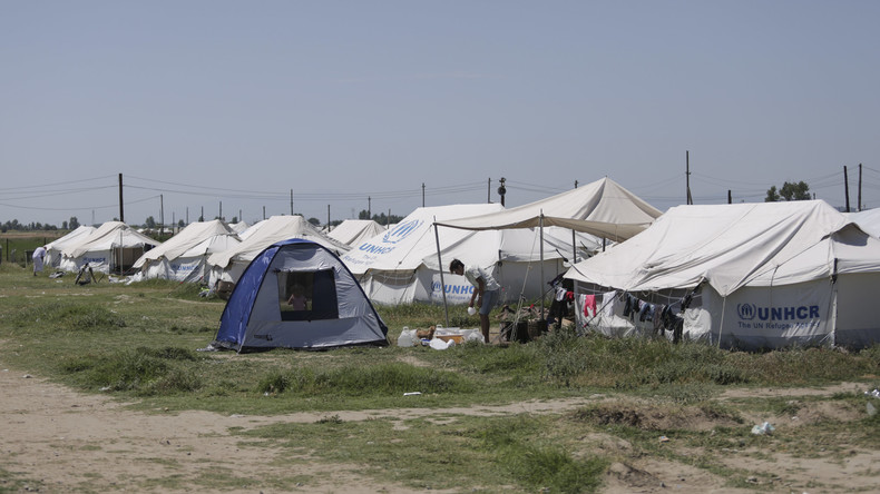 Athen versetzt Flüchtlinge aufs Festland, um Ägäisinseln zu entlasten