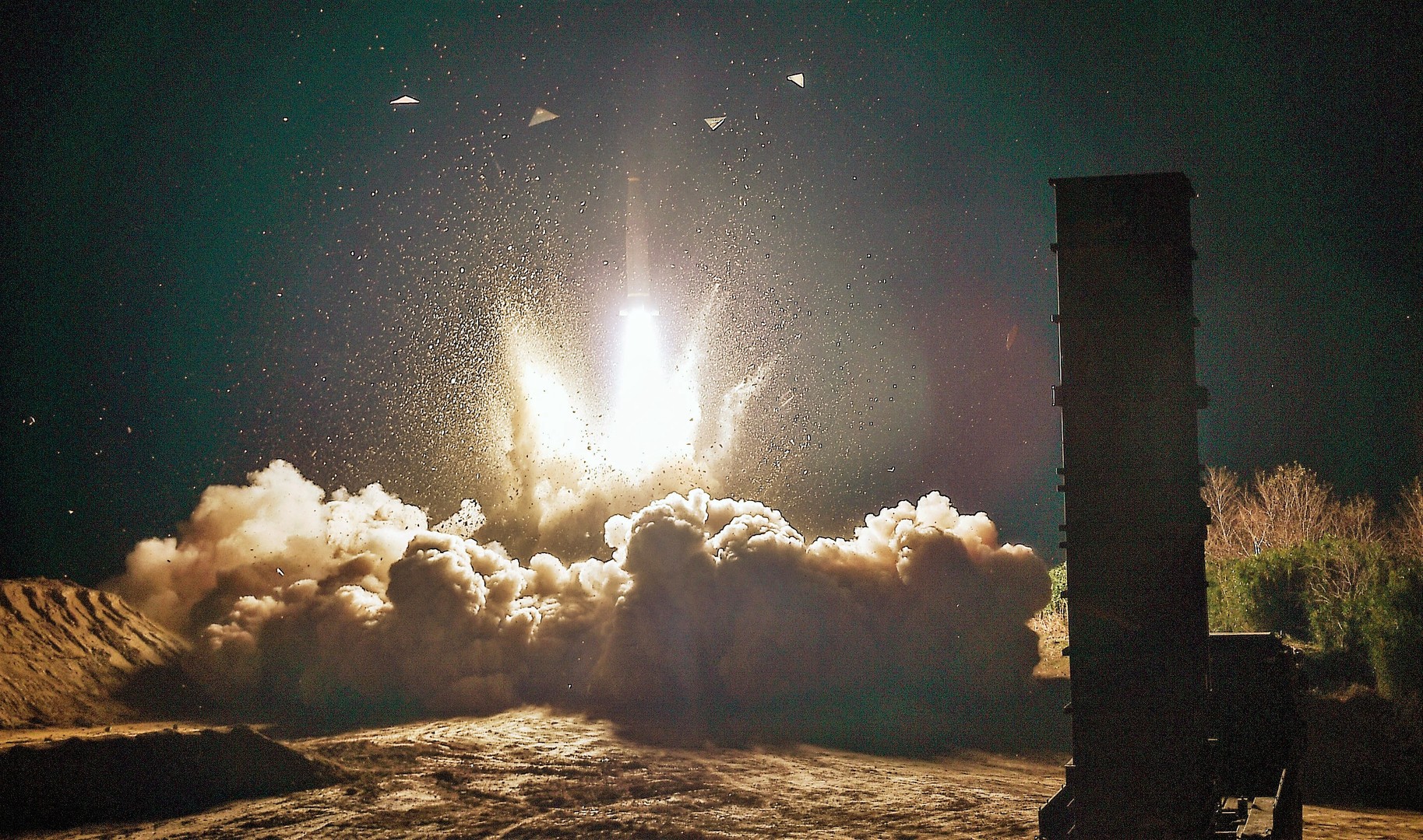 Kim Jong-un spricht nach Raketentest von "historischem Erfolg" - Seoul fordert weitere Sanktionen