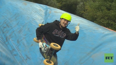 Mountainboard: Sommer-Snowboard oder Skateboard fürs Gelände?