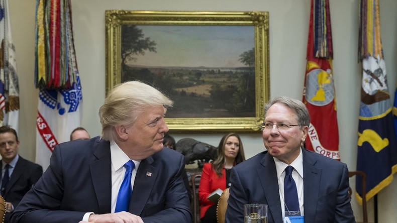 US-Repräsentantenhaus lockert Waffenrecht – Auf Anweisung der Waffenlobby?