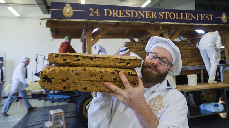 Stollenfest in Dresden versammelt Tausende Leckermäulchen