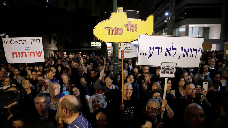 Zehntausende Israelis demonstrieren gegen Benjamin Netanjahu und Korruption