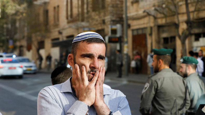 "Terroranschlag": Israelischer Sicherheitsbeamter von Palästinenser mit Messer verletzt