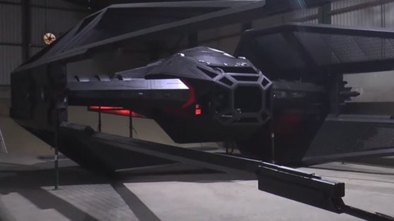Brite baut Jagdraumschiff aus Star Wars in Originalgröße nach - aber nicht flug- und schusstauglich