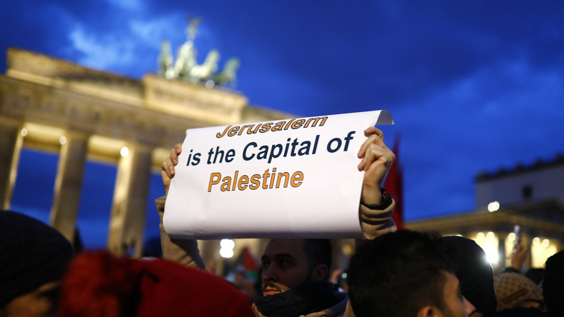 Zentralrat der Juden fordert strengere Gesetze gegen antisemitische Demonstrationen