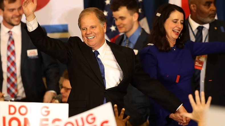 Überraschender Sieg: Demokrat Jones gewinnt Senats-Nachwahl in Alabama