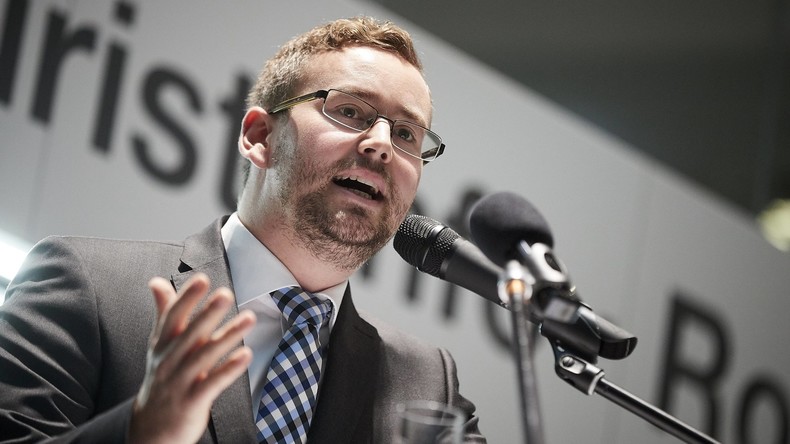 Bundestag hebt Immunität von zwei AfD-Abgeordneten auf