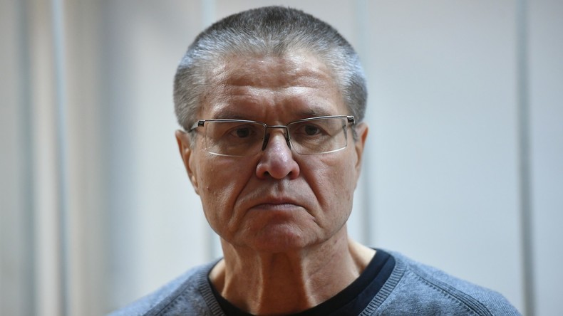 Russischer Ex-Wirtschaftsminister Uljukajew zu acht Jahren Haft für Bestechung verurteilt