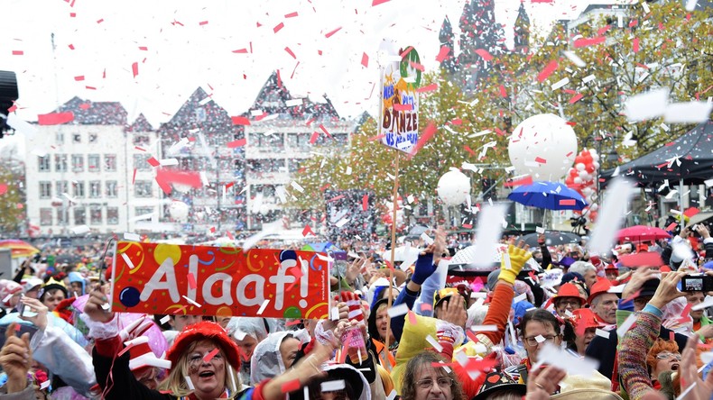Ärger wegen Pinkelns und Pöbeleien: Köln gegen Karnevals-Auswüchse