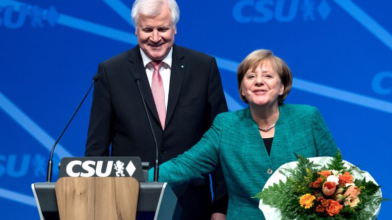 CSU-Parteitag in Nürnberg: Demonstrative Einigkeit mit der CDU
