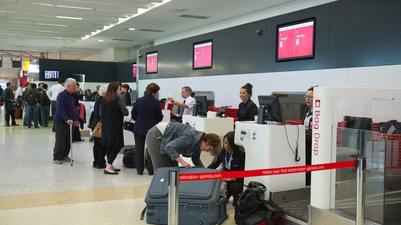 Nicht schick genug: Sängerin wegen "unpassender" Stiefel in Airline-Lounge nicht reingelassen