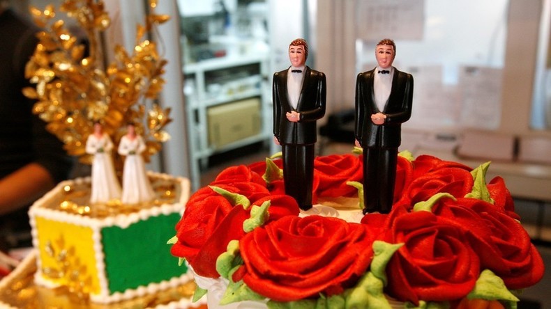 "Scheinehe": Heterosexuelle Männer aus Irland heiraten - um Erbschaftssteuer zu umgehen