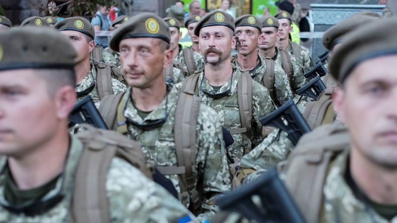 US-Regierung stimmt ersten Waffenlieferung in die Ukraine zu