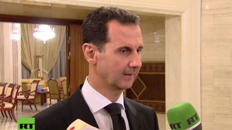 Assad wirft Frankreich Terrorunterstützung vor, und französischer Präsident Macron schlägt zurück