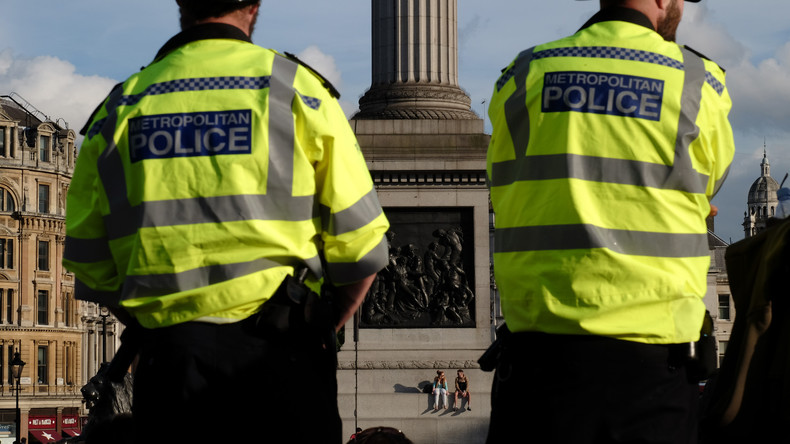 KI hilft britischen Polizisten bei Suche nach Kinderpornografie