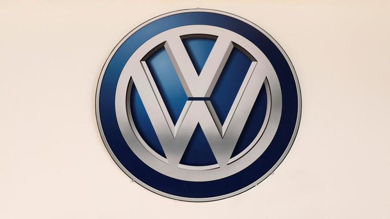 Nur noch 8.000 Euro im Monat: Volkswagen kürzt 14 Betriebsräten vorläufig das Gehalt