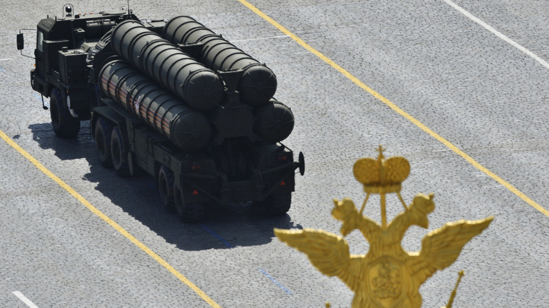 Rostec gibt Details zum Kauf des russischen Luftabwehrsystems S-400 durch Türkei bekannt