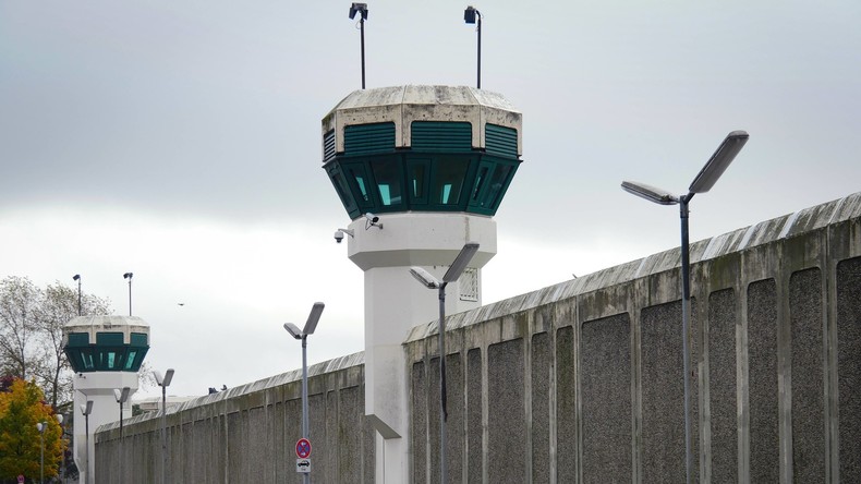 JVA-Plötzensee: Vier Gefängnis-Ausbrecher noch flüchtig - Jetzt fehlt noch ein weiterer Insasse