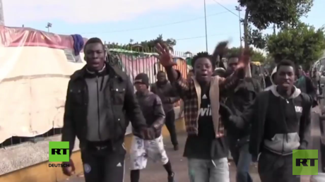 Marokko: Chaos bei Zusammenstößen zwischen Polizei und Migranten