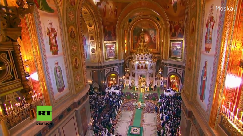 Russland Begeht Feierlich Das Orthodoxe Weihnachtsfest Putin Besuchte Sankt Petersburg Rt De