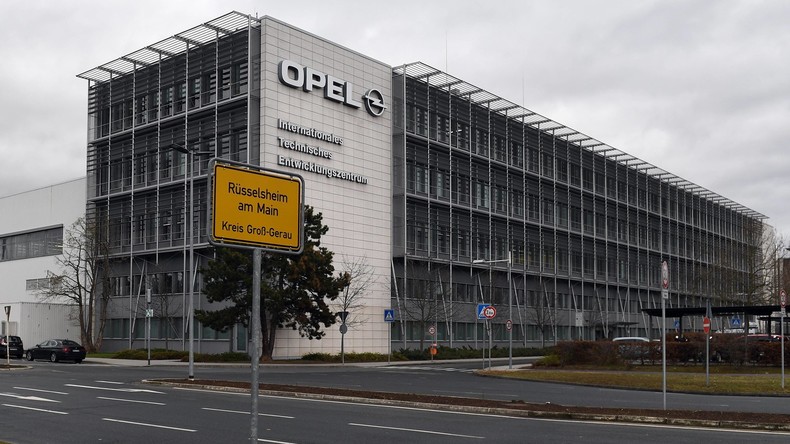 Opel ersetzt Leiharbeiter durch Mitarbeiter aus Polen