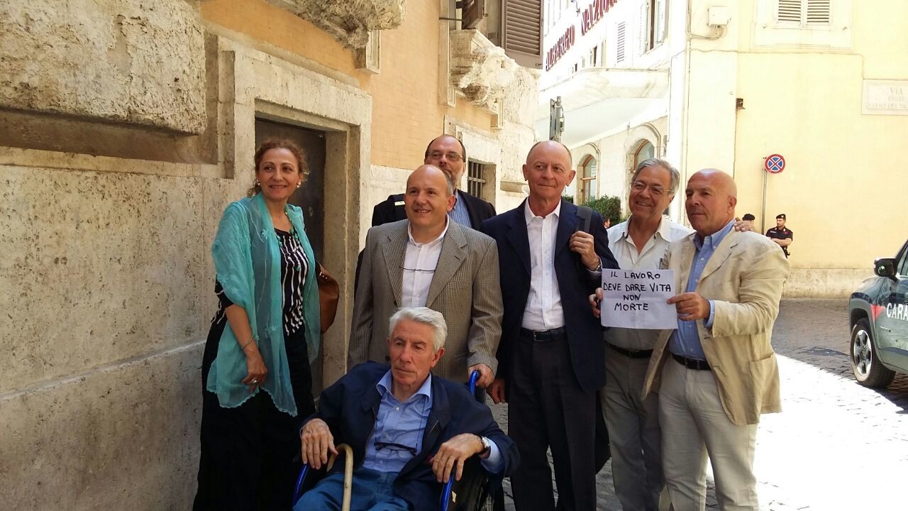 Die Machenschaften von Rheinmetall auf Sardinien: "Produktionsstätte für Penetrationsbomben"
