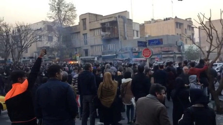 Israelischer Geheimdienst: "Führung im Iran sitzt - noch - fest im Sattel"