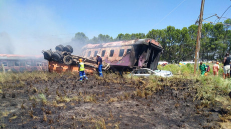 Bahnunglück in Südafrika fordert mindestens zwölf Menschenleben