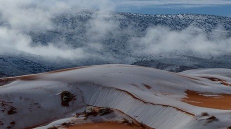 Schnee in der Sahara