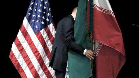 Chaos und Wahnsinn: Moskau warnt USA vor Aufkündigung des Atomabkommens mit dem Iran