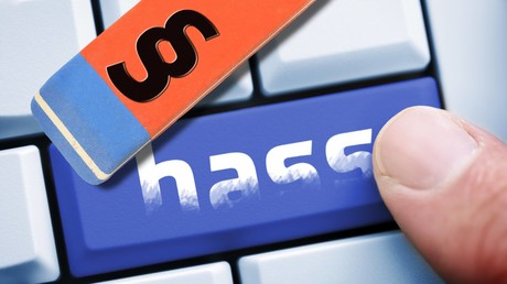 Hass im Netz: Unternehmen steigern Löschquote
