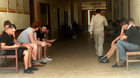 Kambodscha klagt zehn Touristen wegen "Porno-Tänzen" an