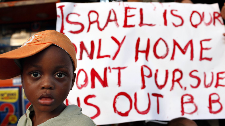 Auswanderung oder Gefängnis: Israel verteilt Ausweisungsbescheide an afrikanische Flüchtlinge