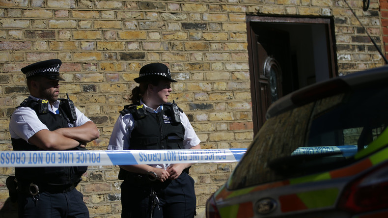 Britische Ermittler spüren Menschenschmuggler-Bande auf - 21 Festnahmen