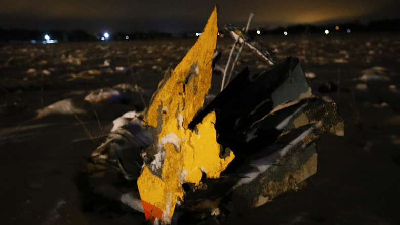 Flugzeugabsturz bei Moskau: Angehörige der Unfallopfer – Und einer kam davon