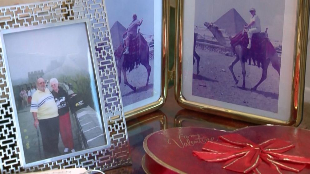 Süße Tradition: US-Amerikaner schenkt Ehefrau 39 Jahre lang das gleiche Valentinstag-Geschenk