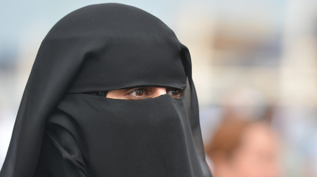 Britischer Pfadfinder vergleicht muslimische Kollegin mit Darth Vader und verliert Job