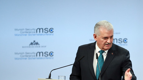 Alexander Neu auf der MSC: Türkische Argumentation zu Einmarsch in Syrien "lächerlich" (Video)