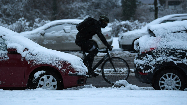 Zu viel Schnee: Bahn sperrt Leipziger Hauptbahnhof