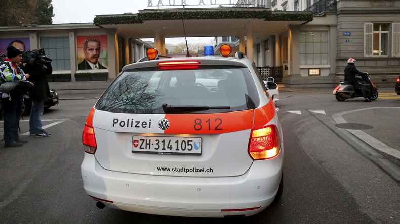 Zürich: Baby kommt mitten im Straßenverkehr zur Welt