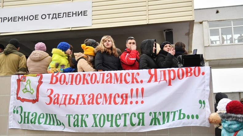 Deponiegas: Spontaner Protest nach Vergiftung mehrerer Kinder im russischen Wolokolamsk
