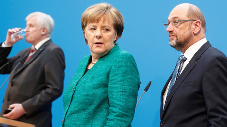 Spitzentreffen der GroKo-Parteien: Nahles fordert "Teamfähigkeit", Schwesig mehr Ost-Minister