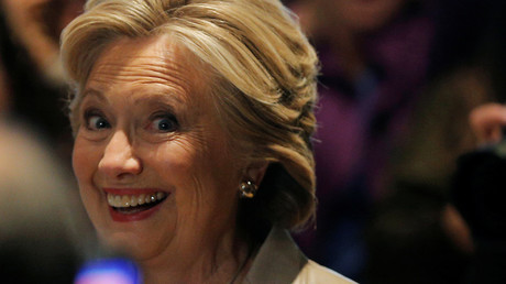 Hillary Clinton: "Die Russen kommen immer noch - und Trump kapituliert"