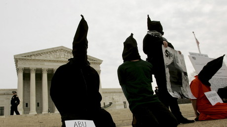 Symbolfoto: Aktivisten protestieren gegen Menschenrechtsverletzungen der Amerikaner im Irak, USA, 5. Februar 2005.