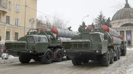 Russlands Außenminister Lawrow: Russland beschleunigt S-400-Lieferungen an Türkei