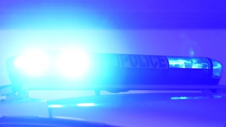Verärgerter Partygänger fährt mit Auto in den Nachtklub - 13 Verletzte