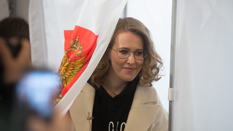 Kandidatin Sobtschak: Russen sehen keine Verbindung zwischen Korruption und Lebensqualität (Video)