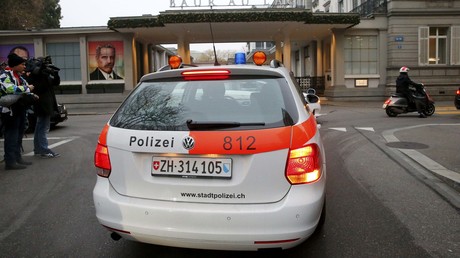 Zürich: Baby kommt mitten im Straßenverkehr zur Welt