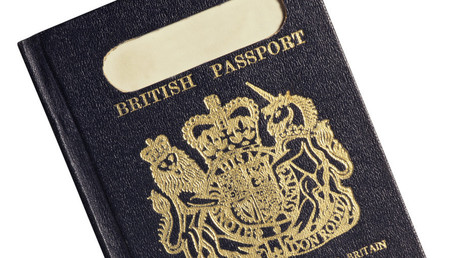 So viel zu Brexit: Großbritannien beauftragt europäische Firma mit Anfertigung neuer Pässe